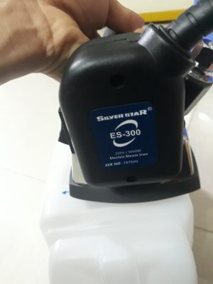Bàn ủi hơi nước ES-300